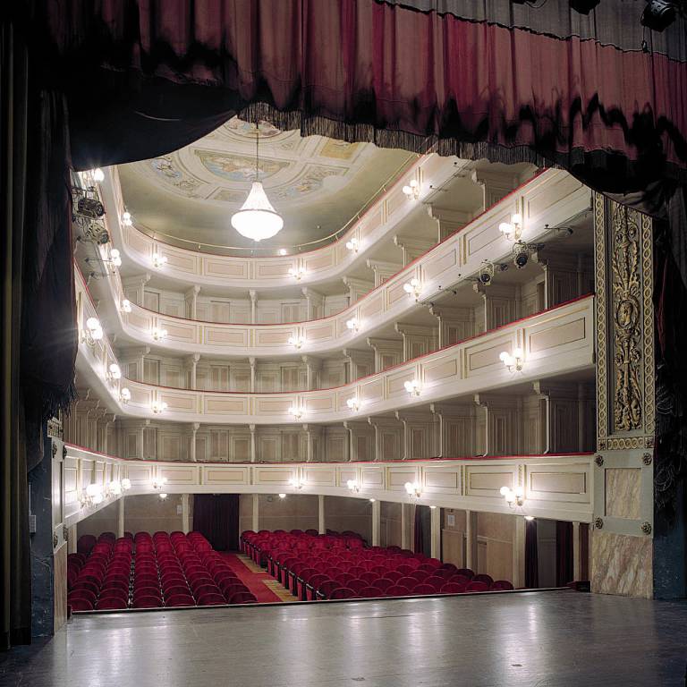 Guastalla, riaperto il teatro Ruggeri
