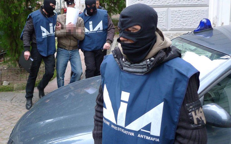 ‘Ndrangheta, la Dda di Brescia sequestra società a Reggio Emilia