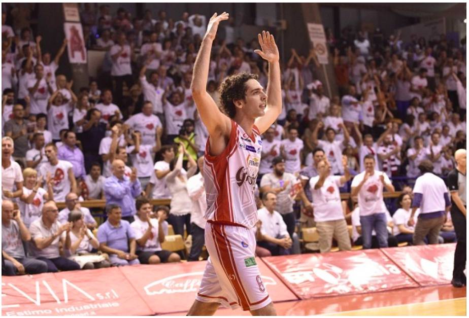 Basket, finale scudetto: Grissin Bon-Sassari 71-67