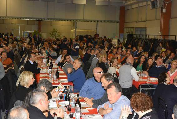 Correggio, Grande cena da record: 800 persone