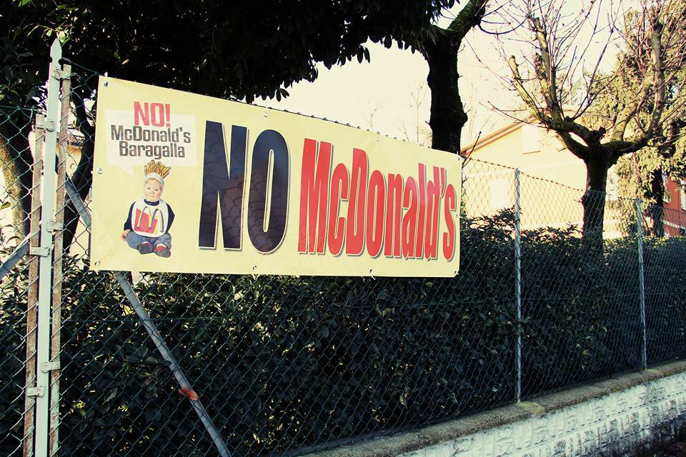 Baragalla, De Lucia: “Non c’è l’ok a un nuovo McDonald’s”