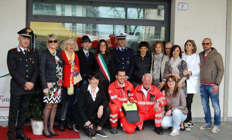 Confcommercio, un defibrillatore per Castelnovo Sotto
