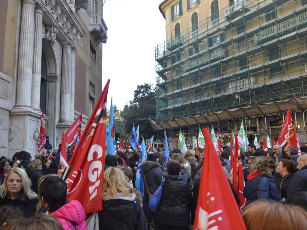 Servizi e turismo, venerdì lavoratori in sciopero