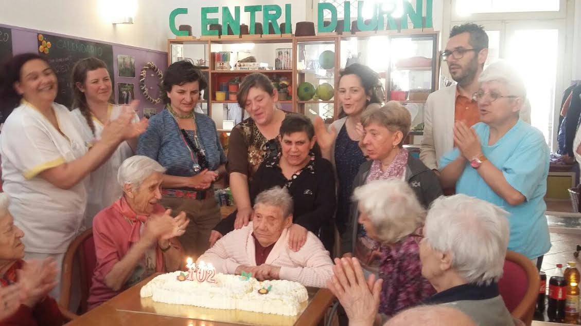 Centro diurno in festa per i 102 anni di Odina Tagliavini