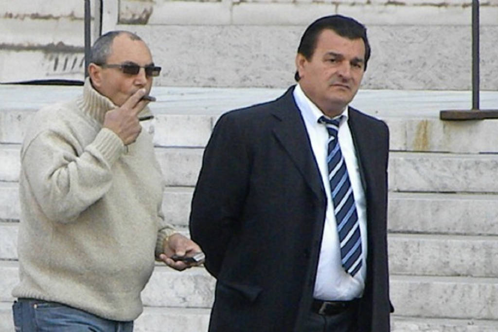 Il boss cutrese Nicolino Grande Aracri (a destra)