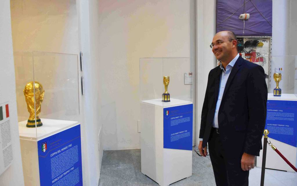 Italia-Israele, le coppe del mondo esposte al museo del Tricolore