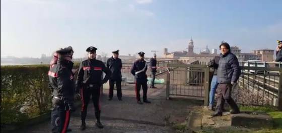Mantova, commerciante di Luzzara ucciso a colpi di pistola