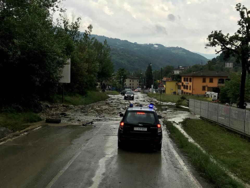 Violento temporale, allagamenti e strade interrotte a Villa Minozzo
