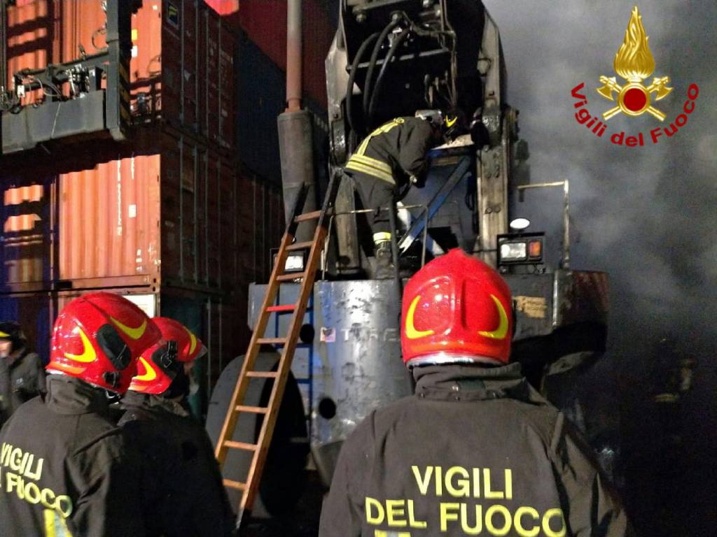 Vigili del fuoco, arrivano a Reggio undici nuovi pompieri