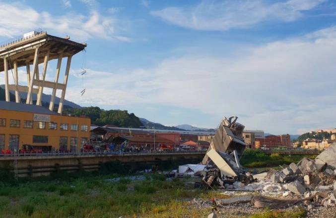 Crollo ponte Genova, trovata famiglia: le vittime salgono a 41