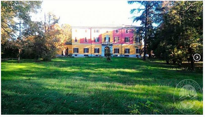 All’asta l’antica villa dell’imprenditore Marusi Guareschi