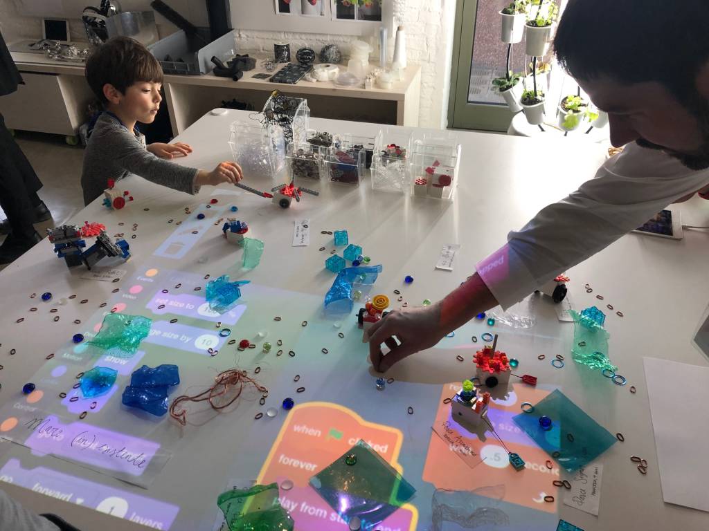 Reggio children, uno spazio sul gioco e l’apprendimento nell’era digitale