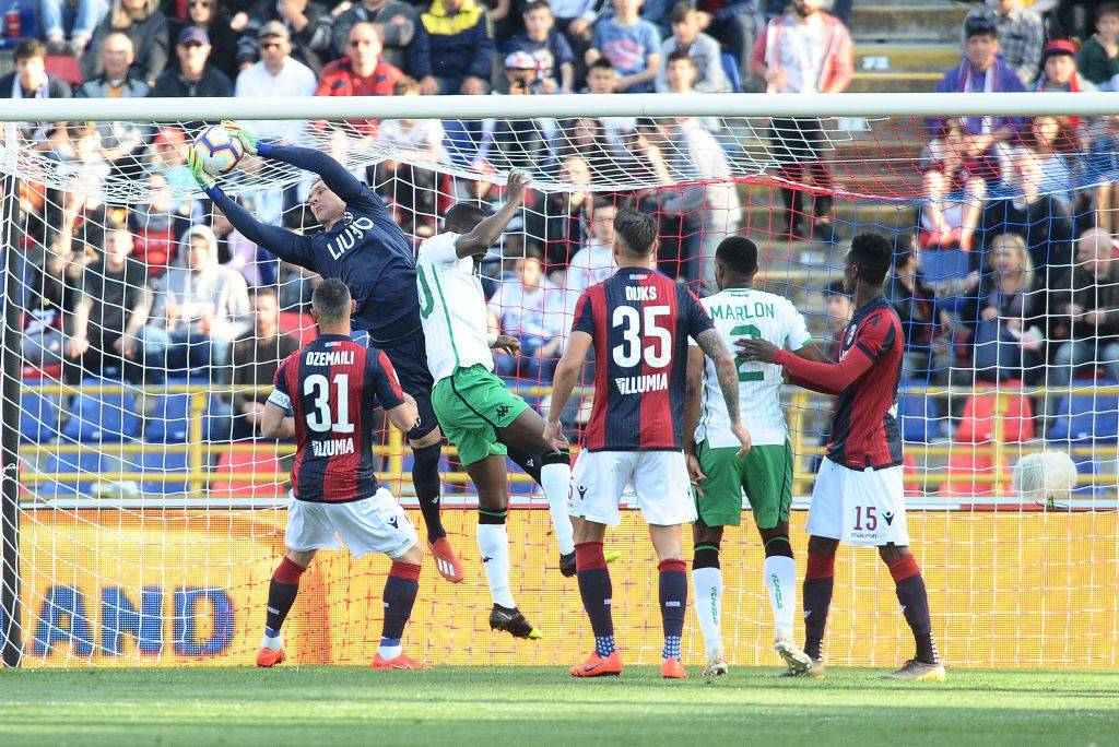 Il Bologna batte il Sassuolo 2-1 al 96esimo