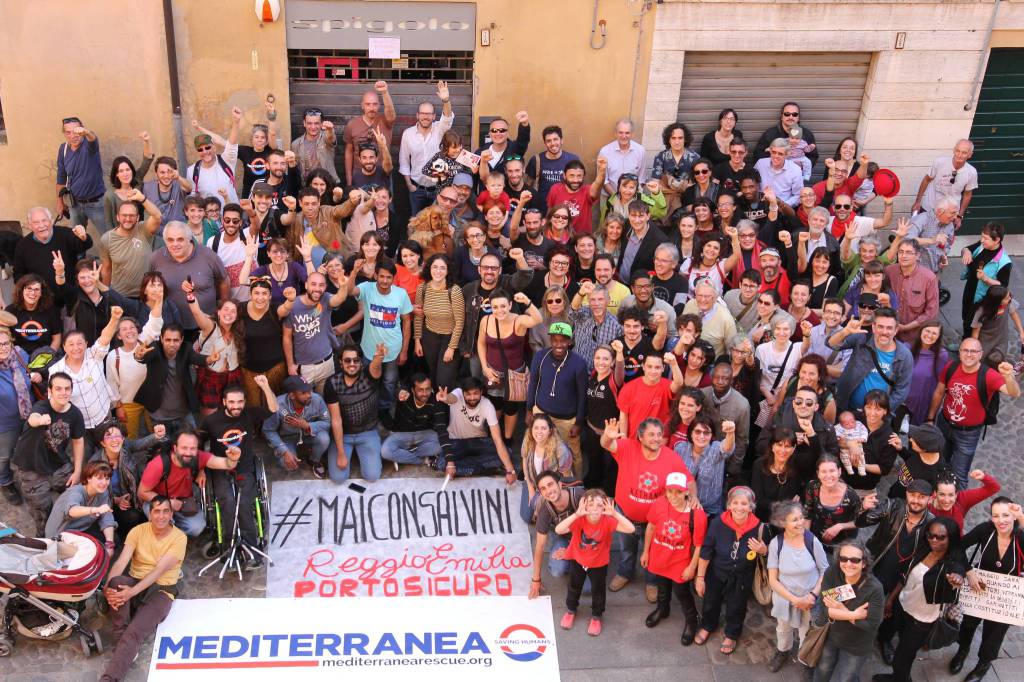 Migranti, la campagna della sinistra contro Salvini