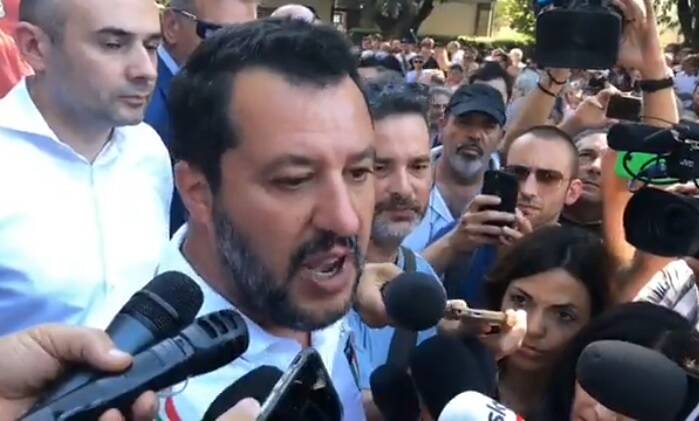 Salvini dopo l’annuncio di Calenda: “A sinistra caos e tutti contro tutti”