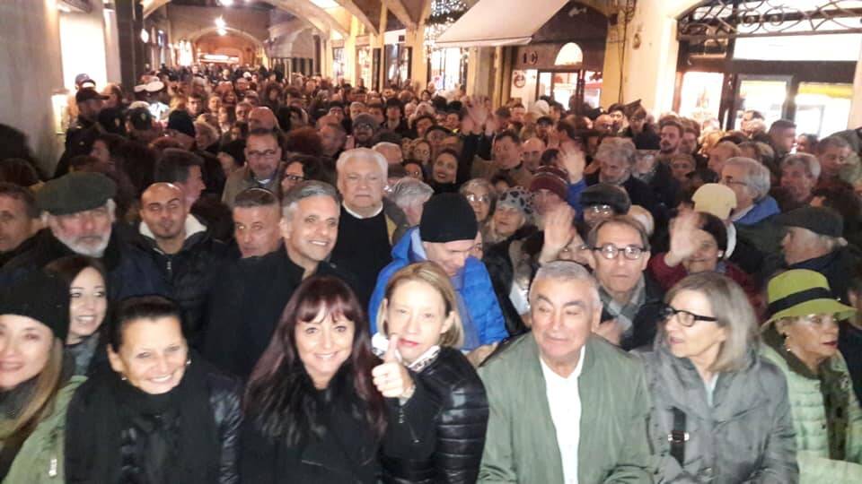 Bagno di folla per Salvini a Reggio