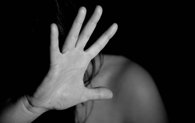Violenza donne, a Reggio due femminicidi e 353 vittime