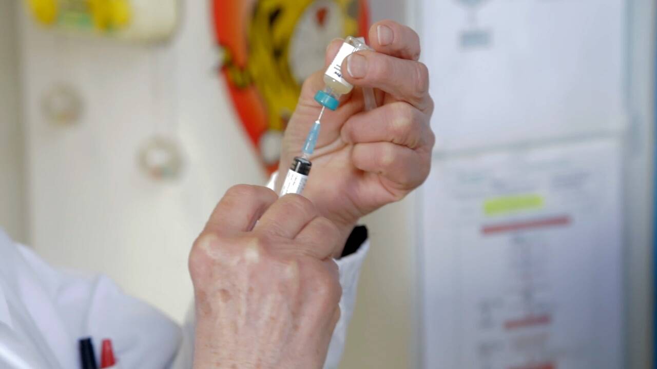 Covid, vaccino riguarderà 13mila operatori sanitari