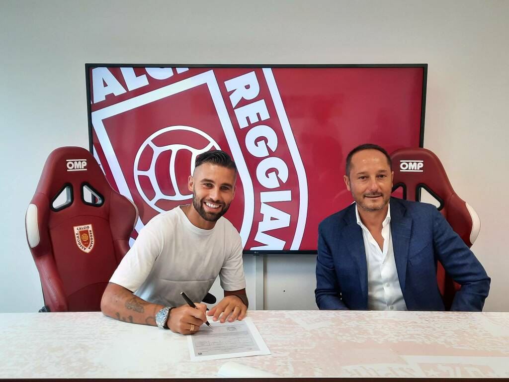 Fausto Rossi rinnova il contratto con la Reggiana
