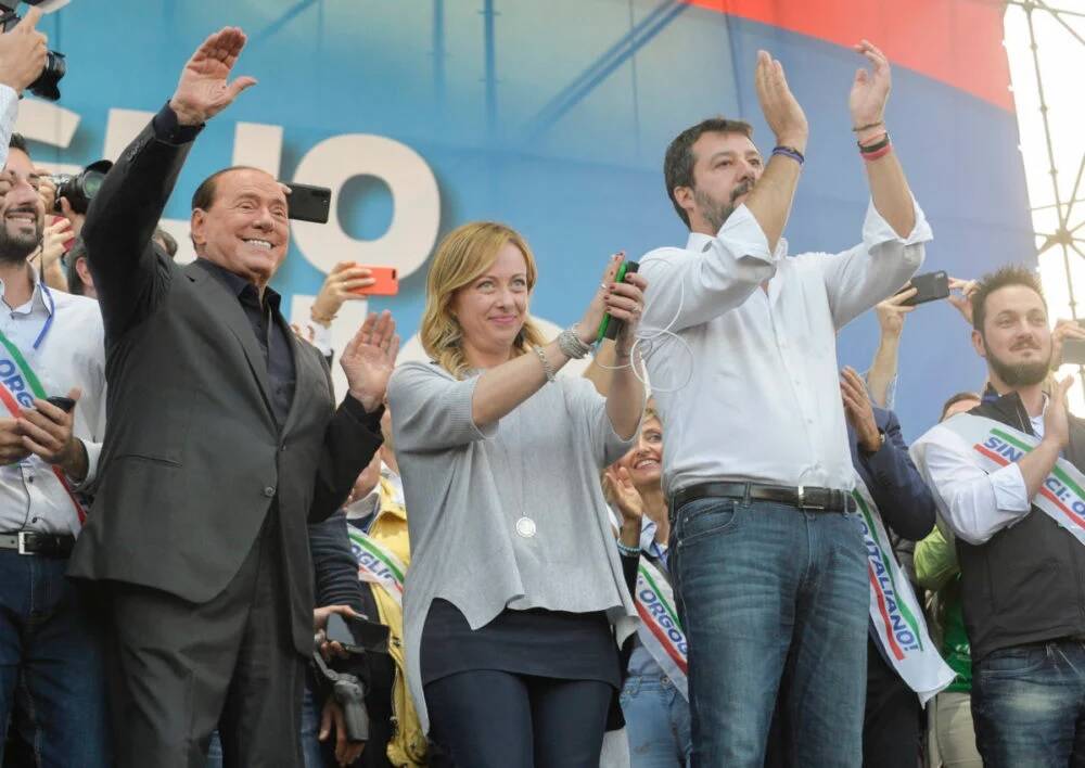 Centrodestra, vertice tra Berlusconi, Salvini e Meloni: “No al proporzionale, compatti per il Quirinale”
