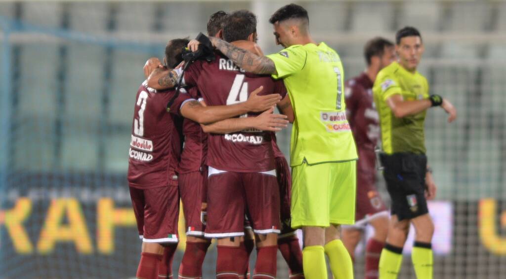 La Reggiana espugna Pescara: 2-3
