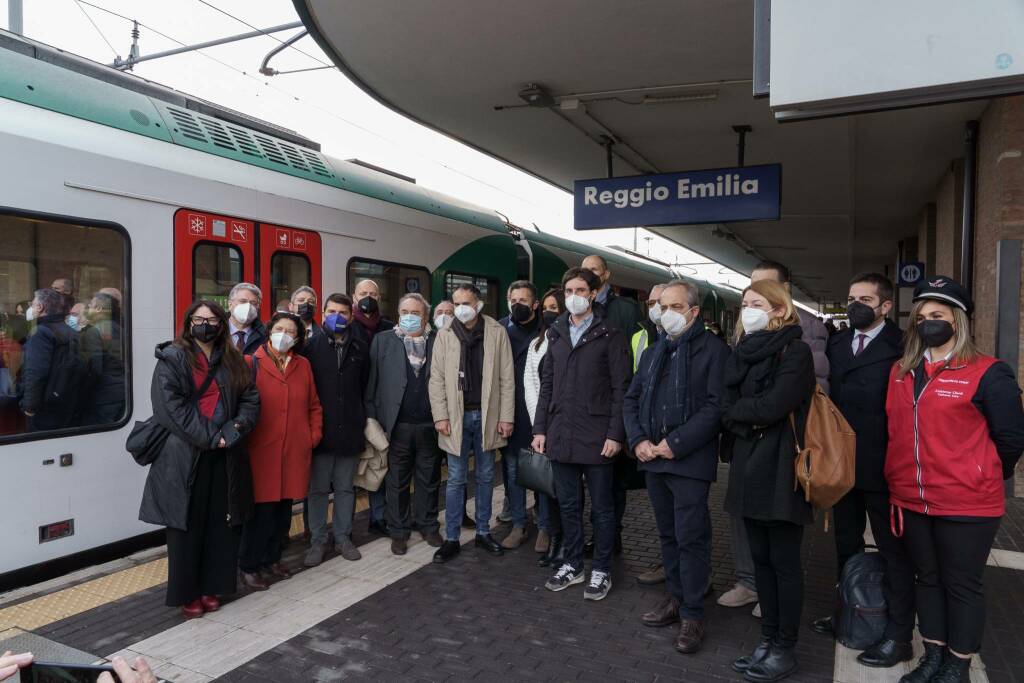 Treni regionali sempre più elettrici: tratta green anche a Reggio