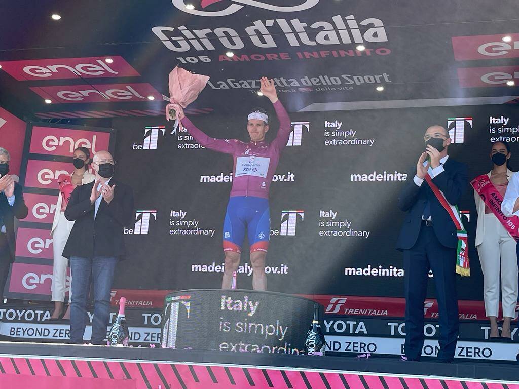 Reggio Emilia festeggia la prima vittoria italiana al Giro