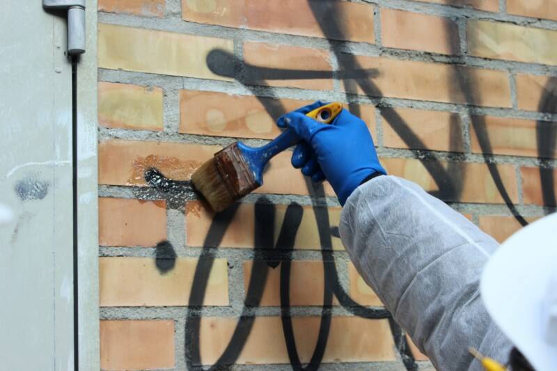 Reggio Emilia, Confedilizia: “Sui graffiti bisogna seguire l’esempio di Bologna”
