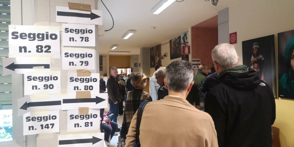Elezioni, affluenza cala di 7 punti a Reggio Emilia