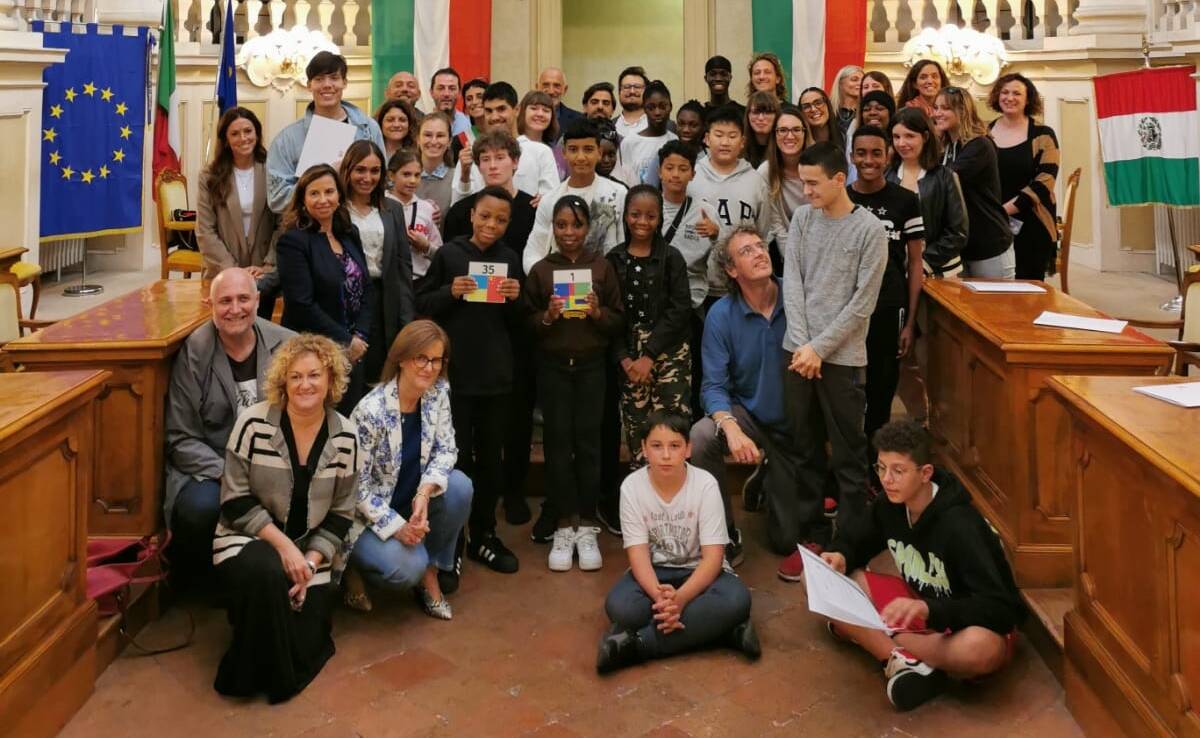 Premiati oggi in Sala Tricolore i 42 ragazzi del progetto “In gioco con Arte”