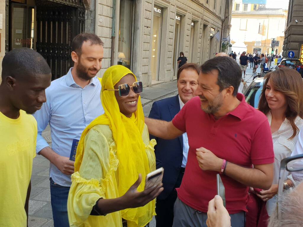 Salvini: “Priorità bollette e stop invio cartelle esattoriali”