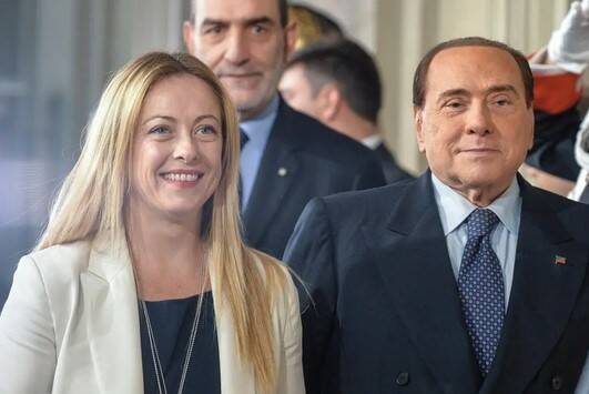 Meloni vede Berlusconi: “Serve governo di alto profilo”