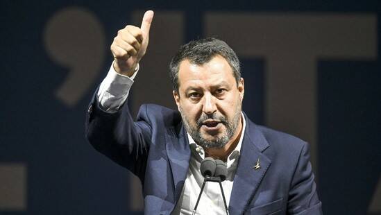 Sanremo, Salvini contro tutti: “Mattarella è andato a svagarsi, Egonu non venga a farci la morale”