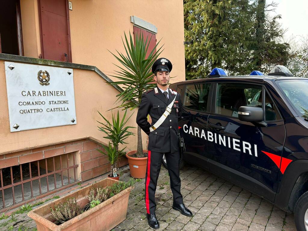 Stava soffocando, carabiniere salva la vita a un bambino di un anno