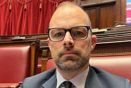 Rossi si schiera col sindaco: “L’Ordine degli avvocati non faccia politica”