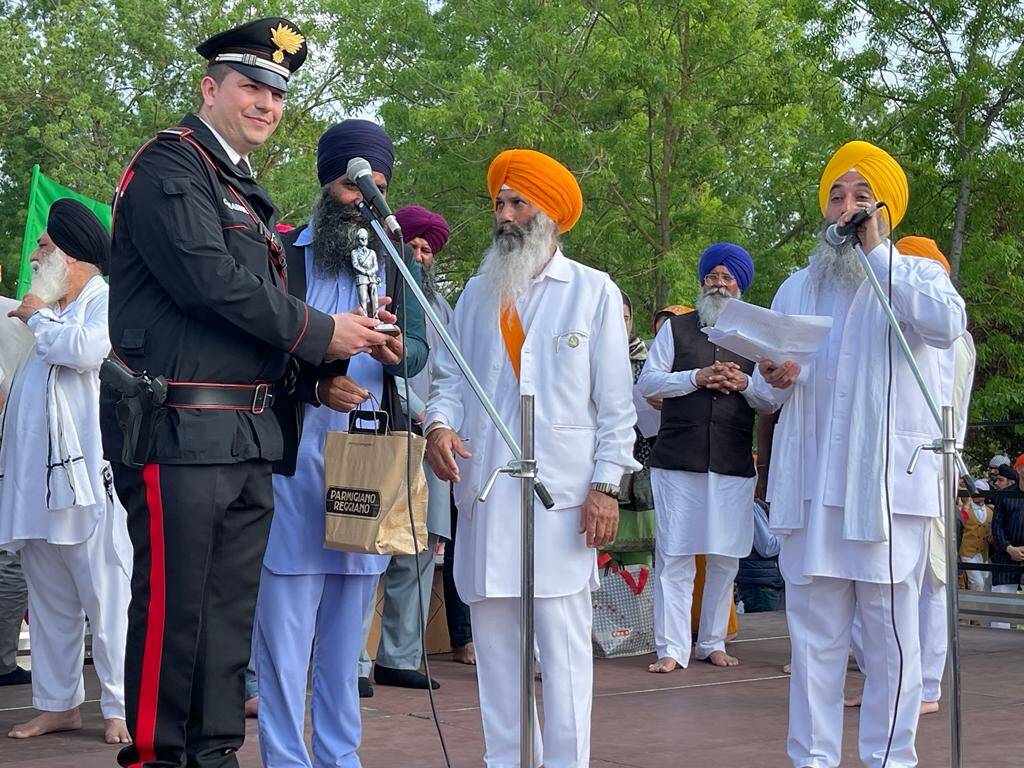 Novellara, in migliaia hanno sfilato alla festa dei Sikh