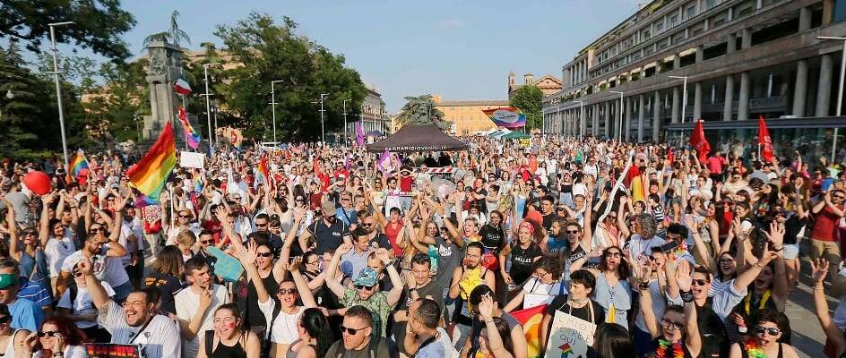 Gay pride, oggi a Reggio la festa dell’orgoglio Lgbti