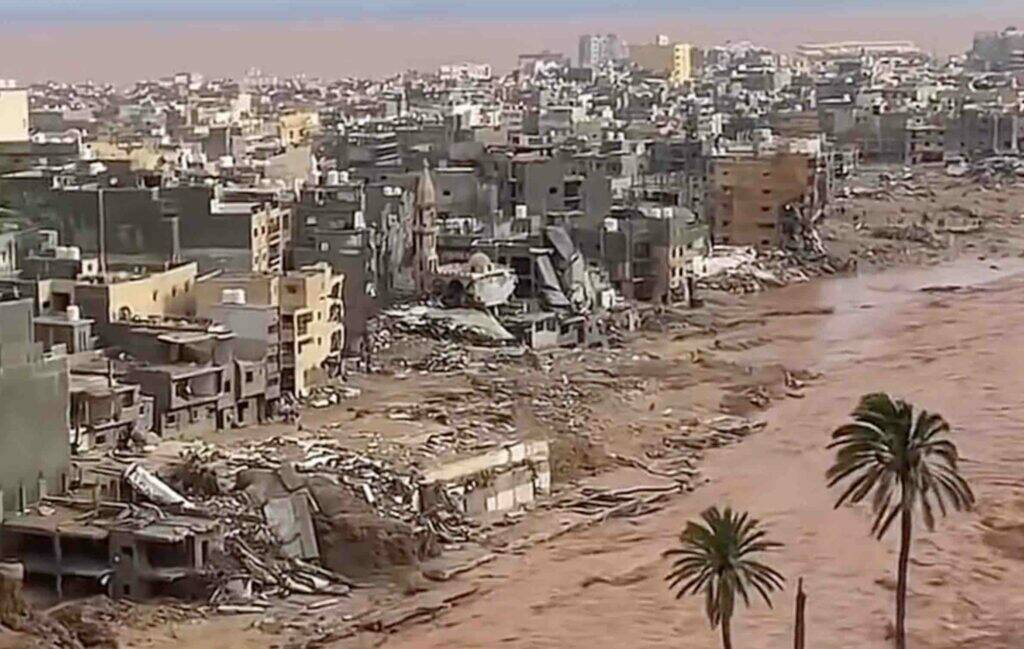 Alluvione in Libia, crollano due dighe: migliaia i morti