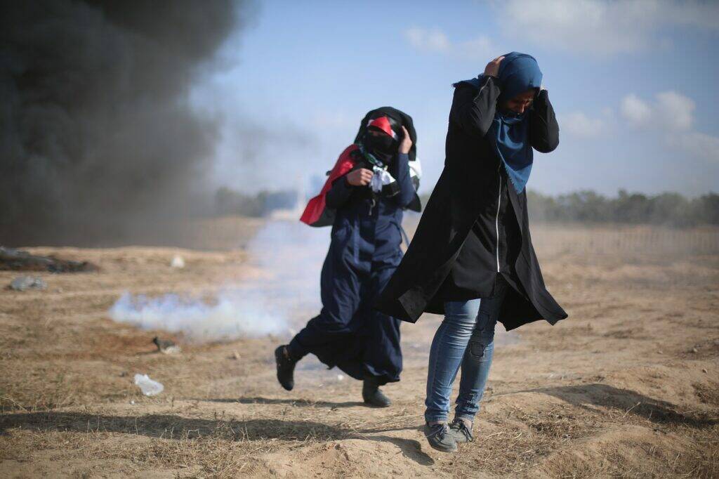Gaza, raid su un convoglio lungo una delle strade “sicure”