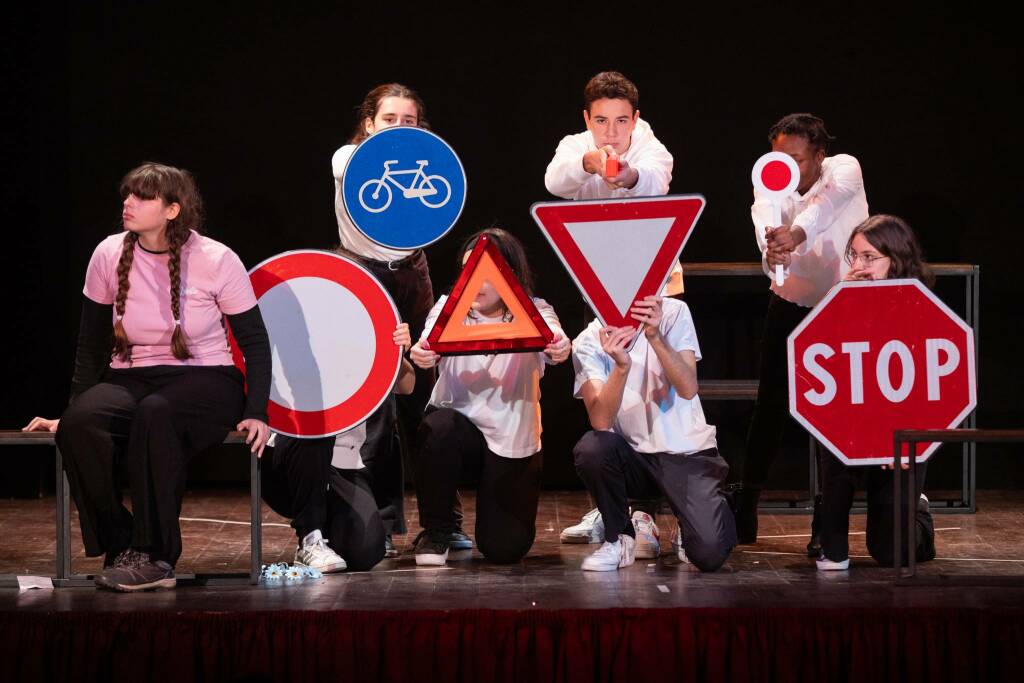 Un musical degli studenti sulla sicurezza stradale