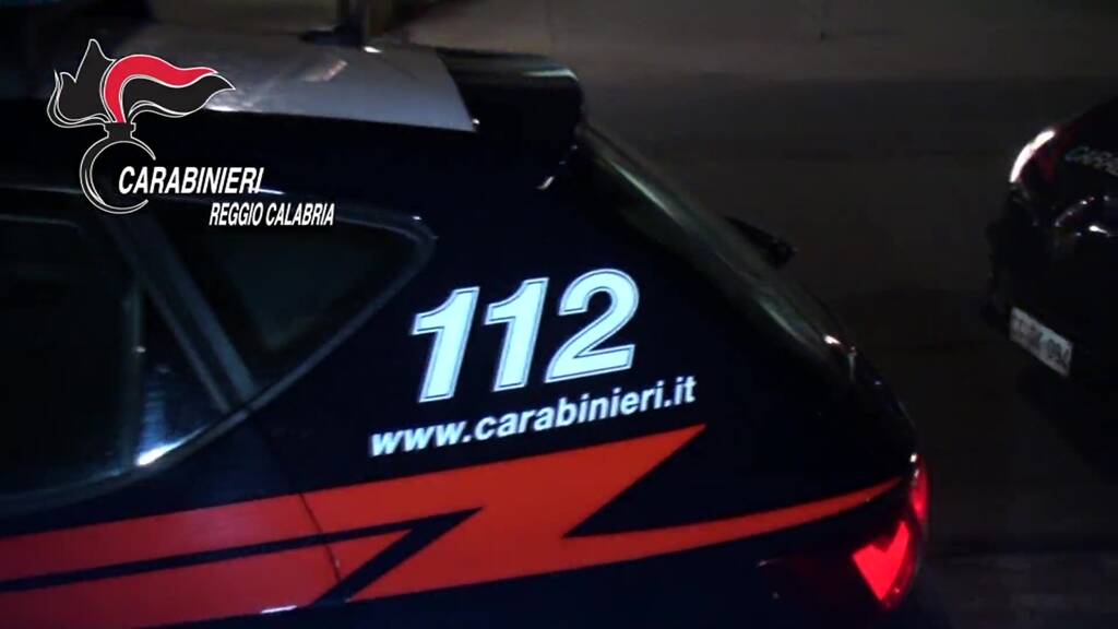 Canossa, deruba due bar in una notte: denunciato