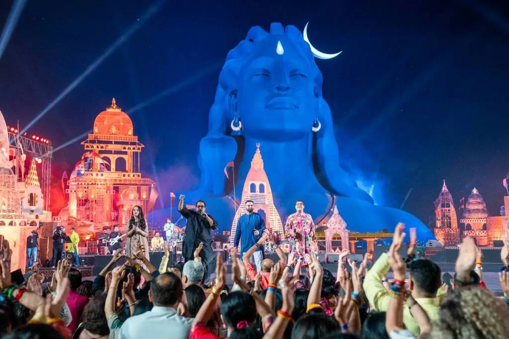 Mahashivratri, 150 milioni di persone sveglie tutta la notte