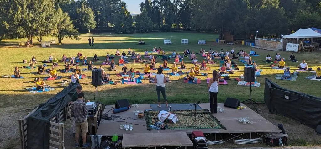 In cento a Villa Levi per praticare l’arte dello Yoga