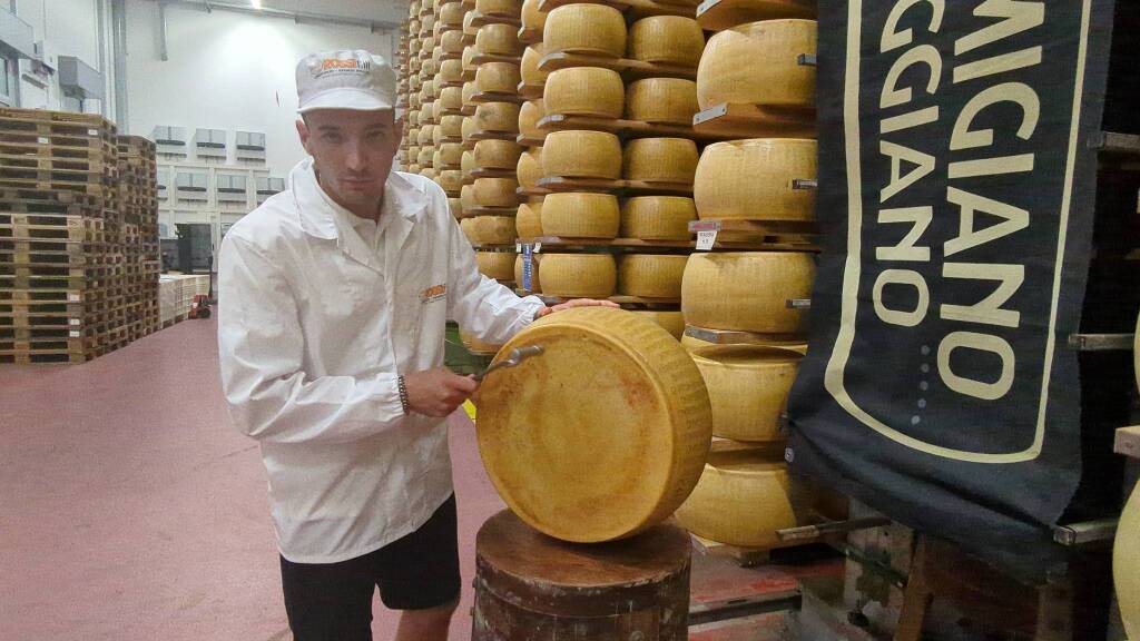 Fratelli Rossi, l&#8217;importanza della filiera per produrre il Parmgiano Reggiano